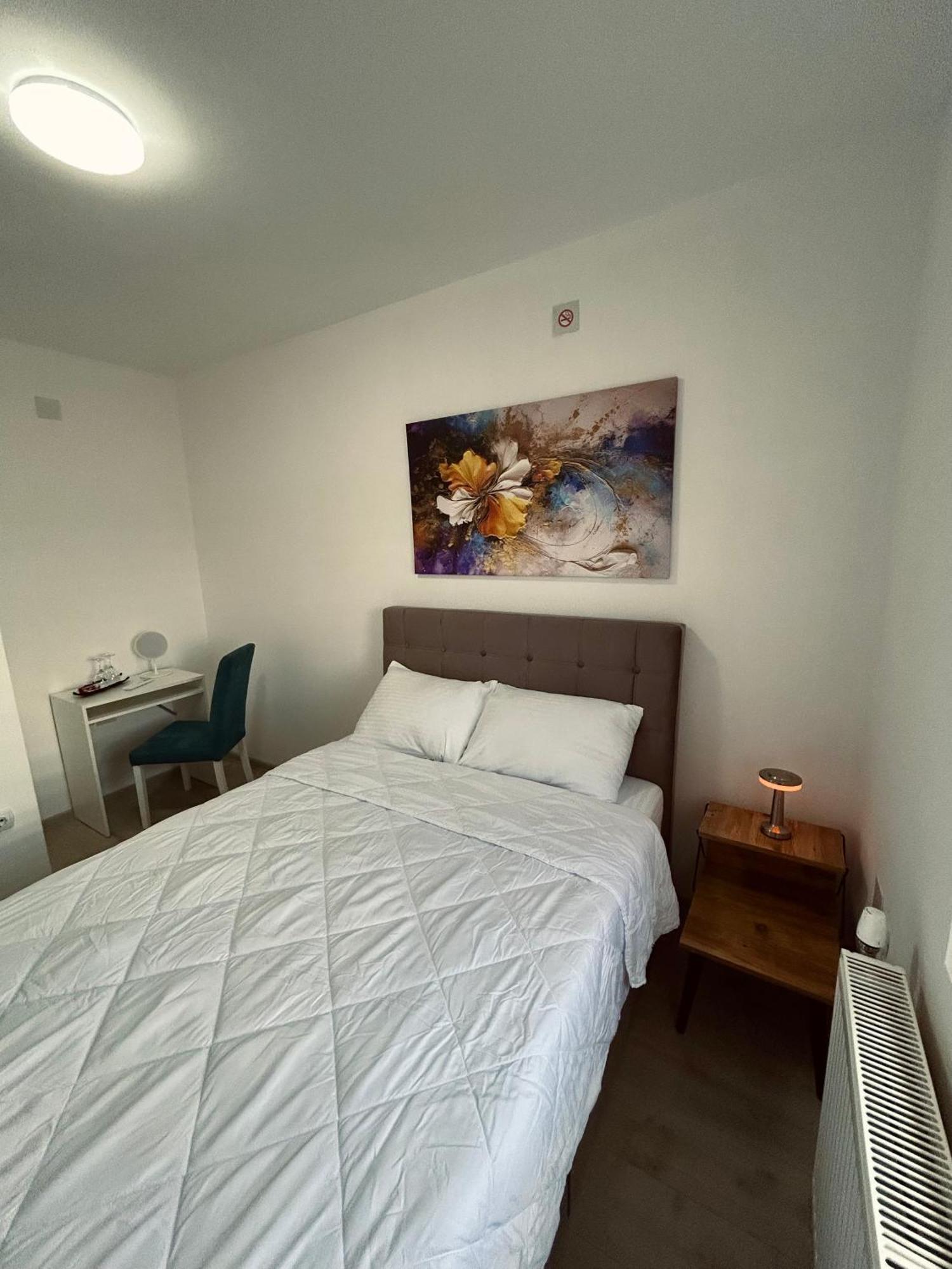 Greenhill Apartments Kumanovo Pokoj fotografie