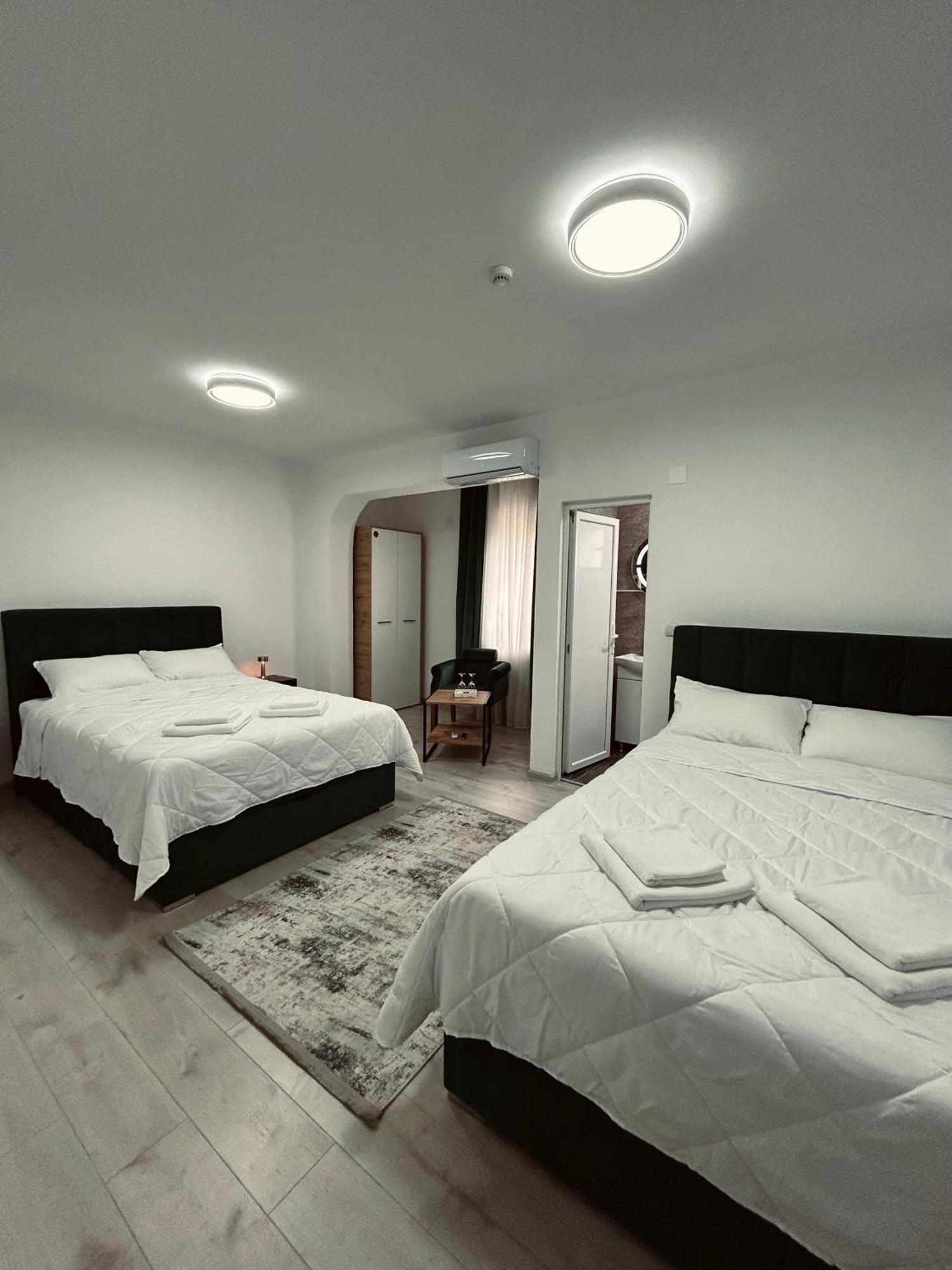 Greenhill Apartments Kumanovo Pokoj fotografie